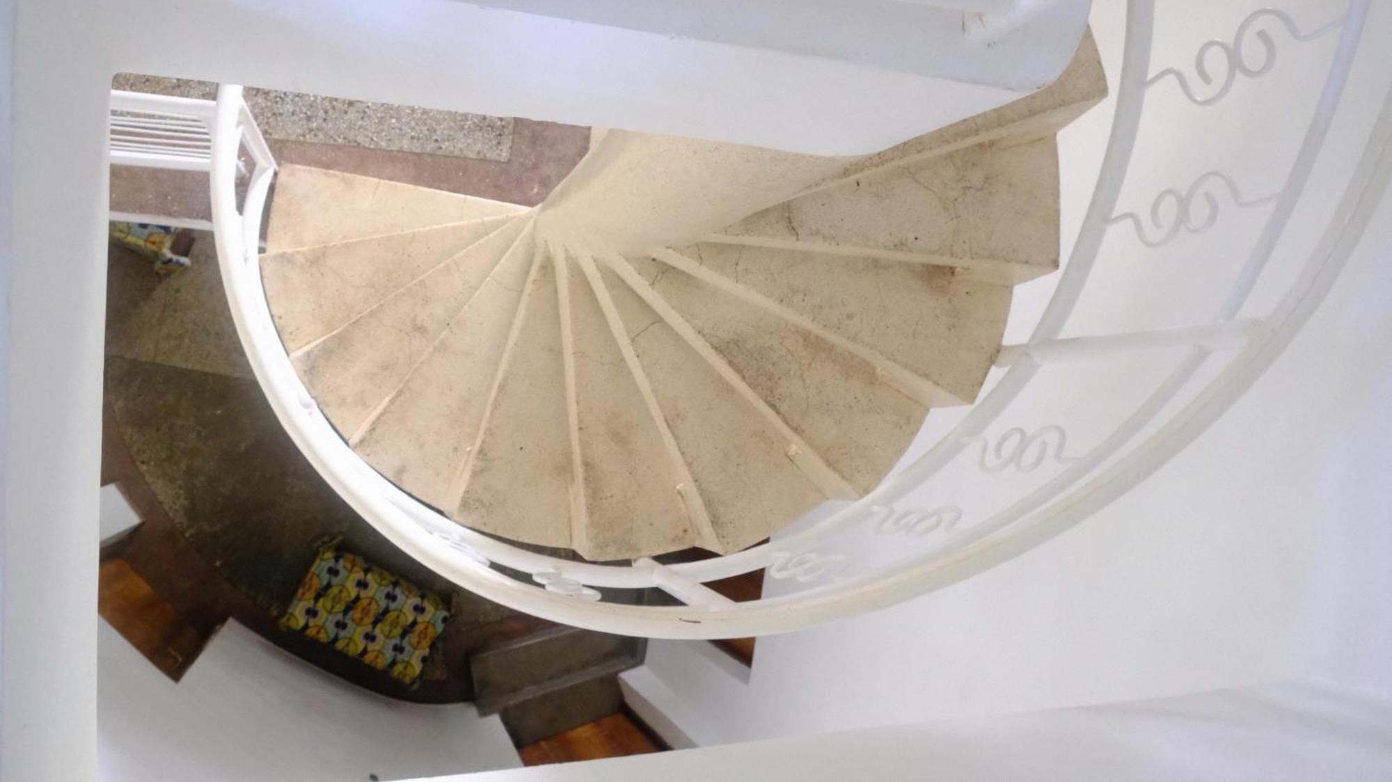 Kobe House Bed & Breakfast จัมเบียนี ภายนอก รูปภาพ