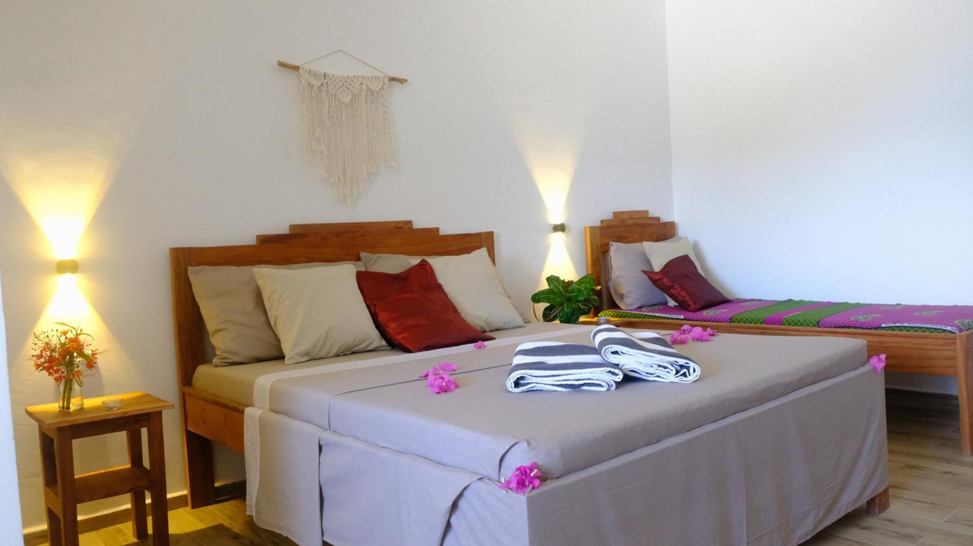 Kobe House Bed & Breakfast จัมเบียนี ห้อง รูปภาพ