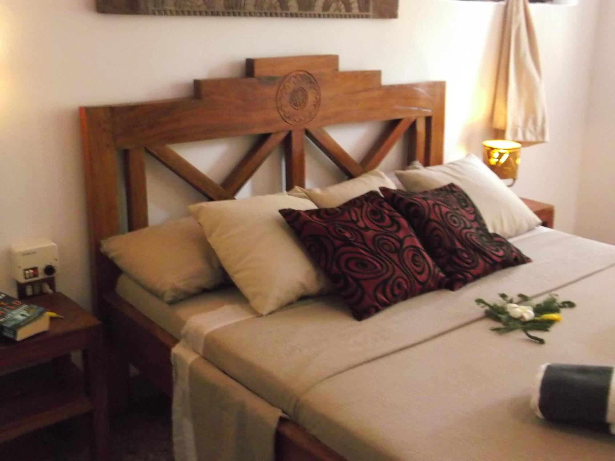 Kobe House Bed & Breakfast จัมเบียนี ห้อง รูปภาพ