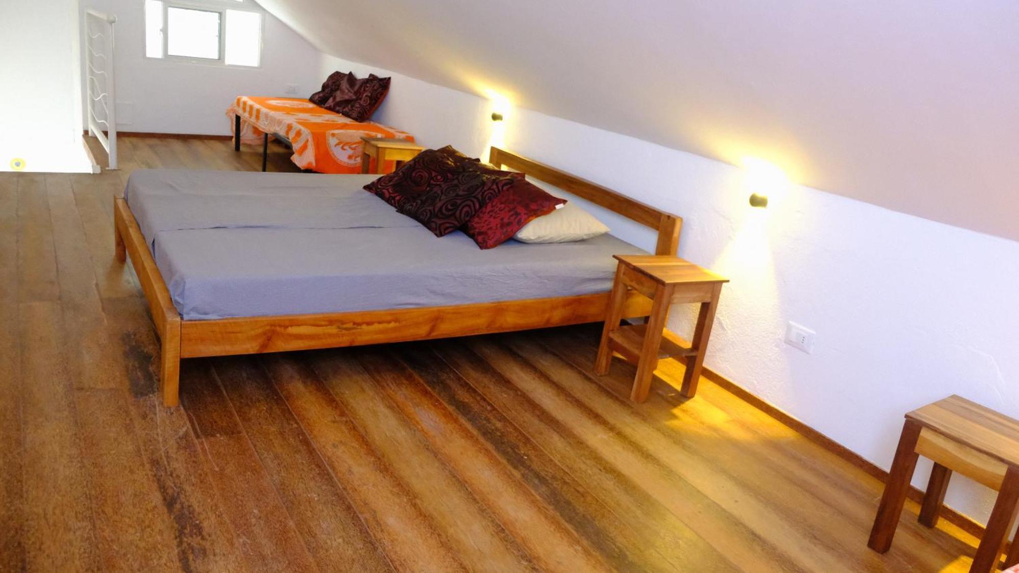 Kobe House Bed & Breakfast จัมเบียนี ห้อง รูปภาพ