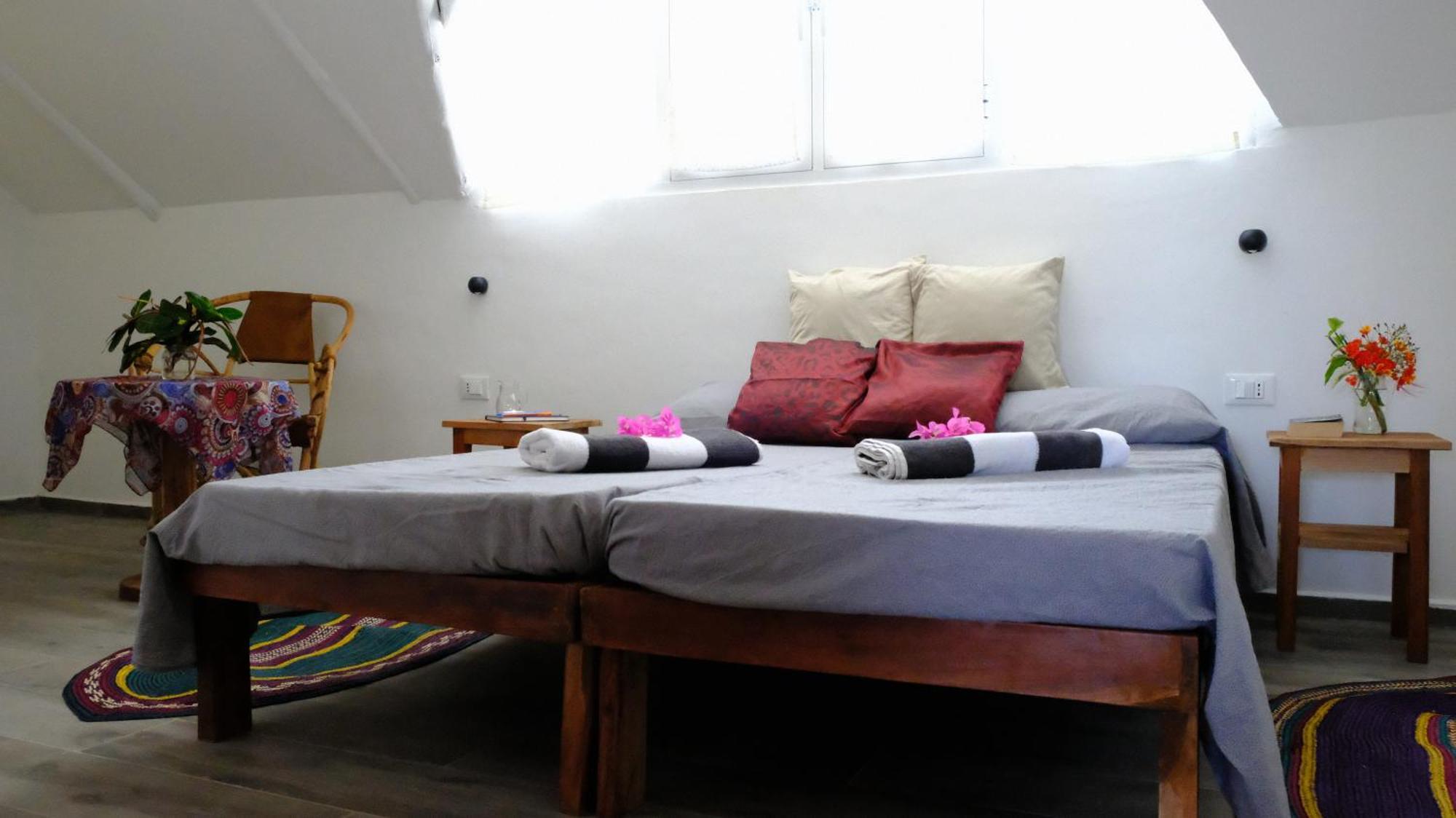 Kobe House Bed & Breakfast จัมเบียนี ห้อง รูปภาพ